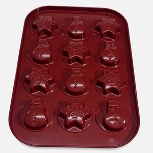 Pampered Chef Red Winter Snowman Snowflake Mini Cake Pan size 12 Portion Mold